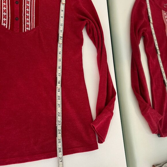 Eddie Bauer Womens Thermal Shirt Top Size Large Red Aztec Embroidered Round Neck - Picture 8 of 9